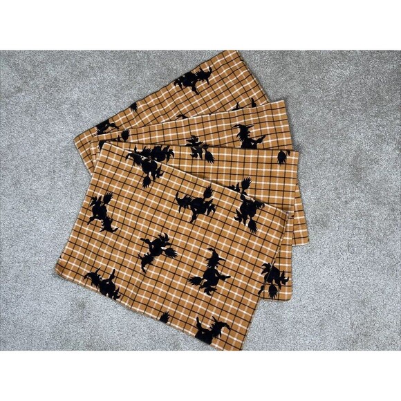 VTG Set of 4 Halloween Cotton Canvas‎ Placemat Orange Plaid & Black Witch 19x13” - Picture 1 of 3